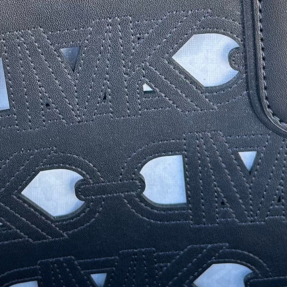 Michael Kors Eliza Large EW Open Tote Black Leather Cutout Logo Bag 30S4SZAT7P - Picture 6 of 7
